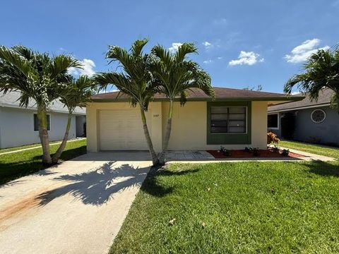 1427 Summit Run Circle West Palm Beach FL 33415