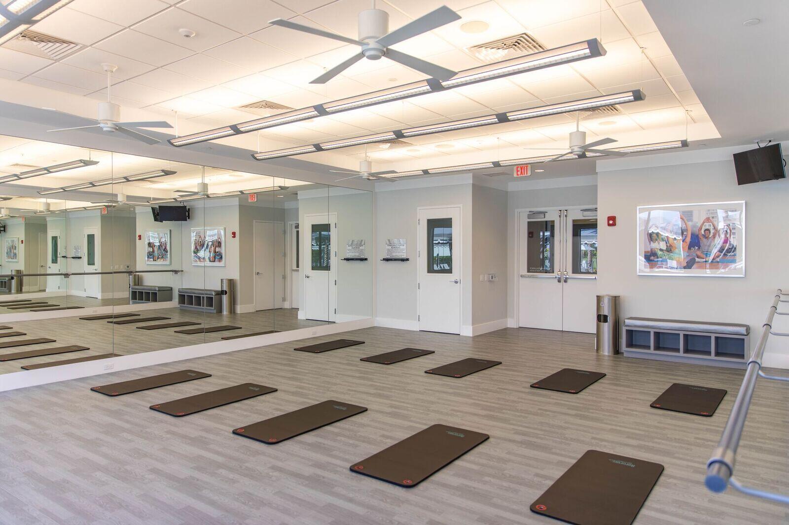 DAKOTA - Residential Lease