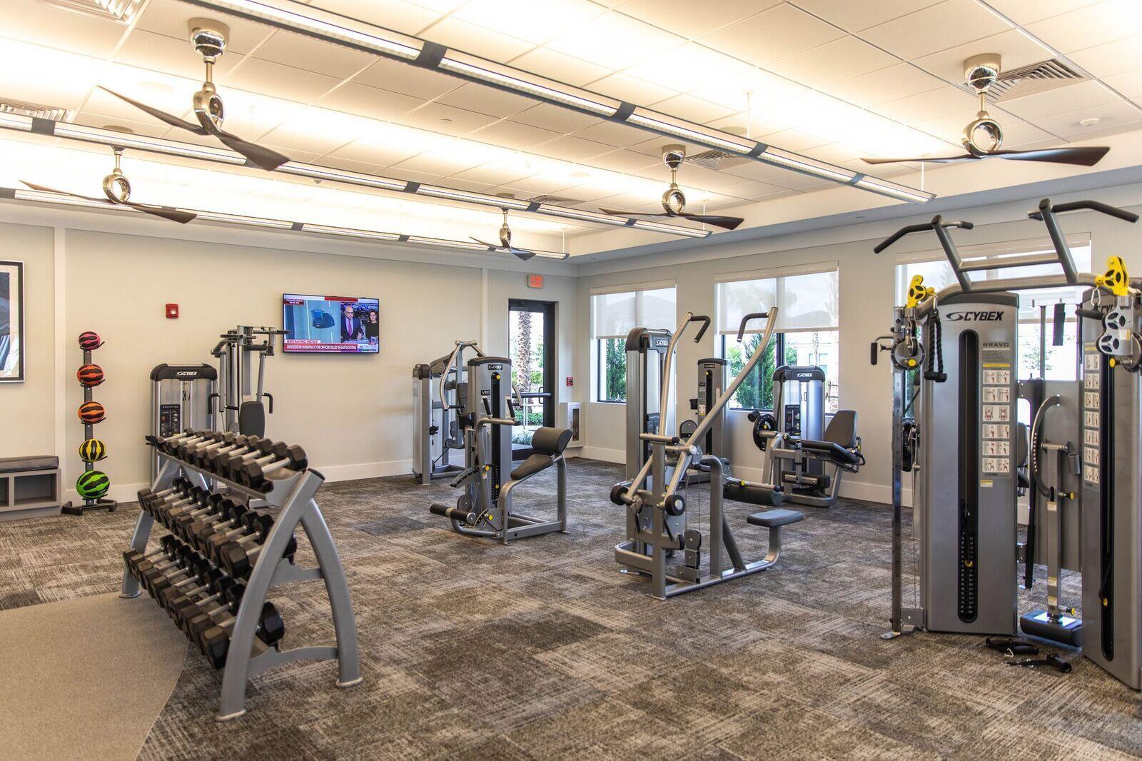 DAKOTA - Residential Lease