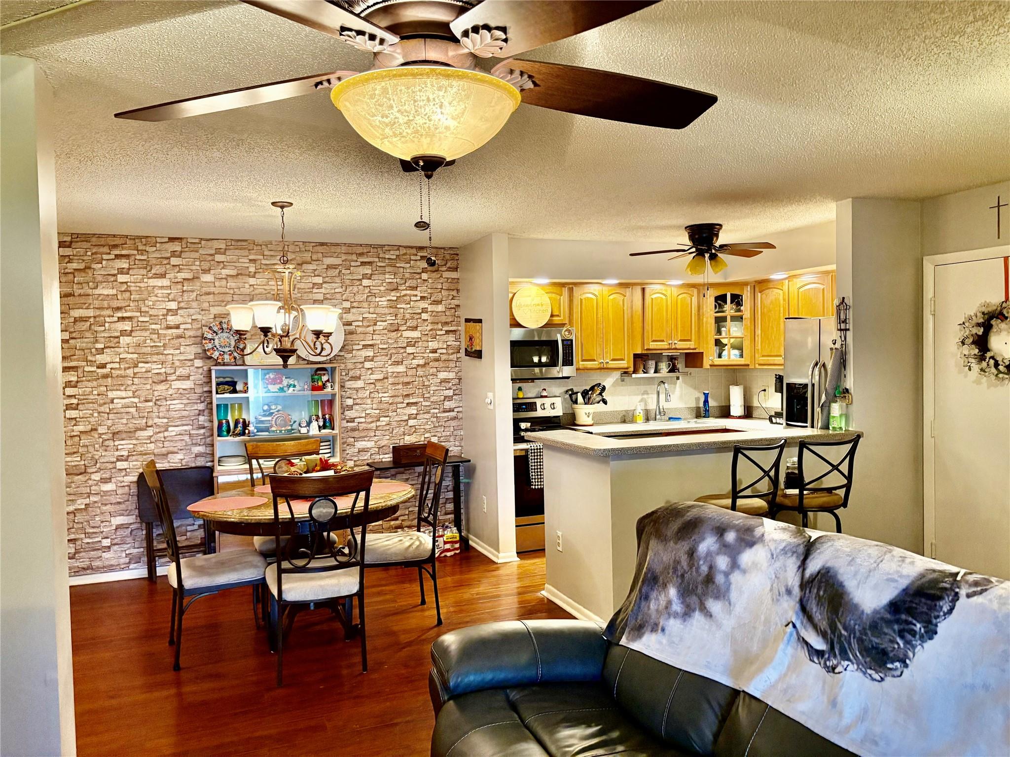 9754 N Belfort Cir 9754