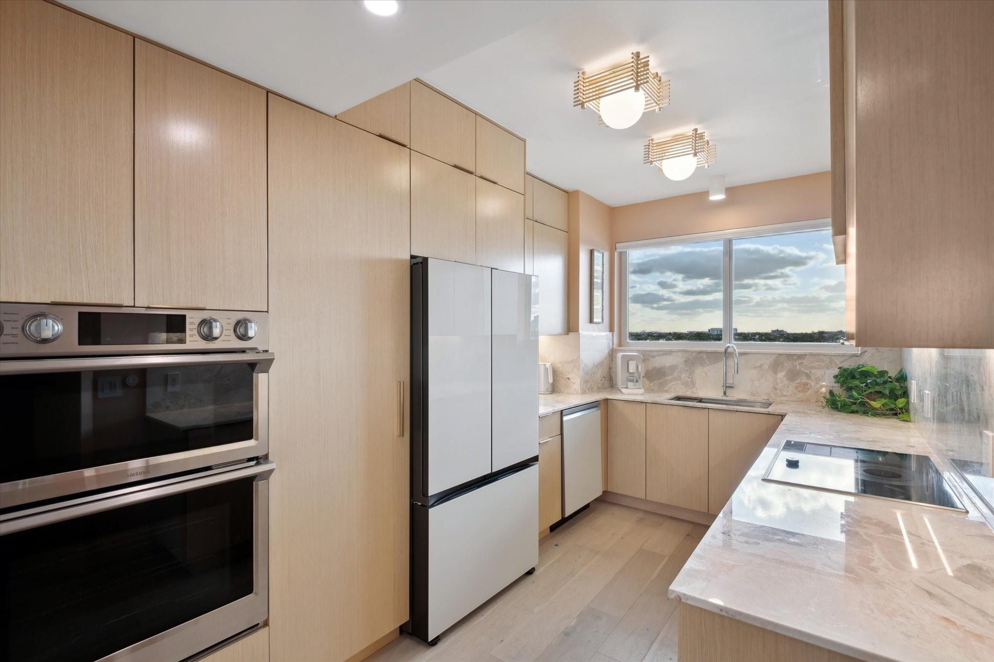 333 Sunset Dr 505