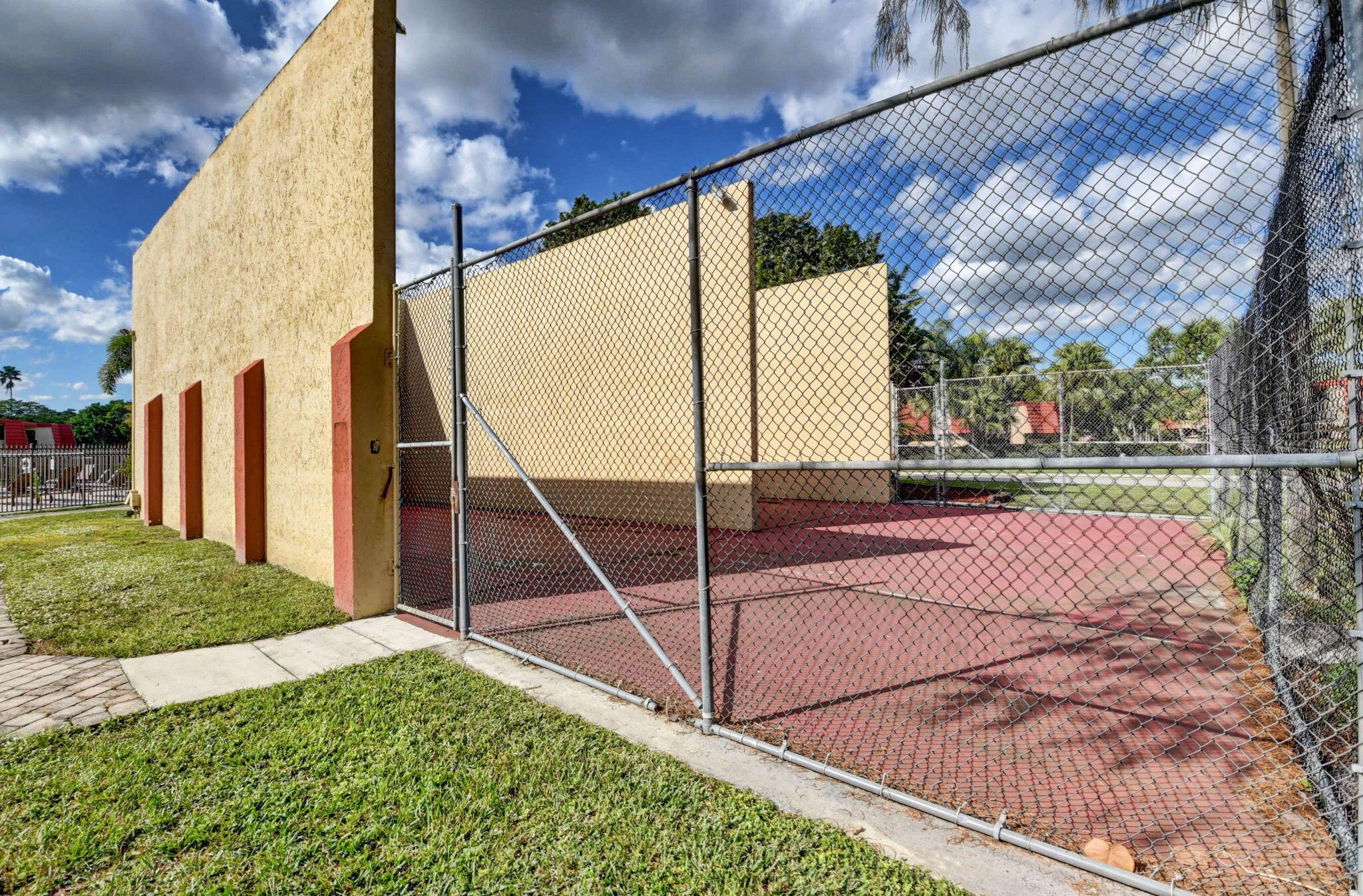BOCA RIO NORTH - Residential Lease
