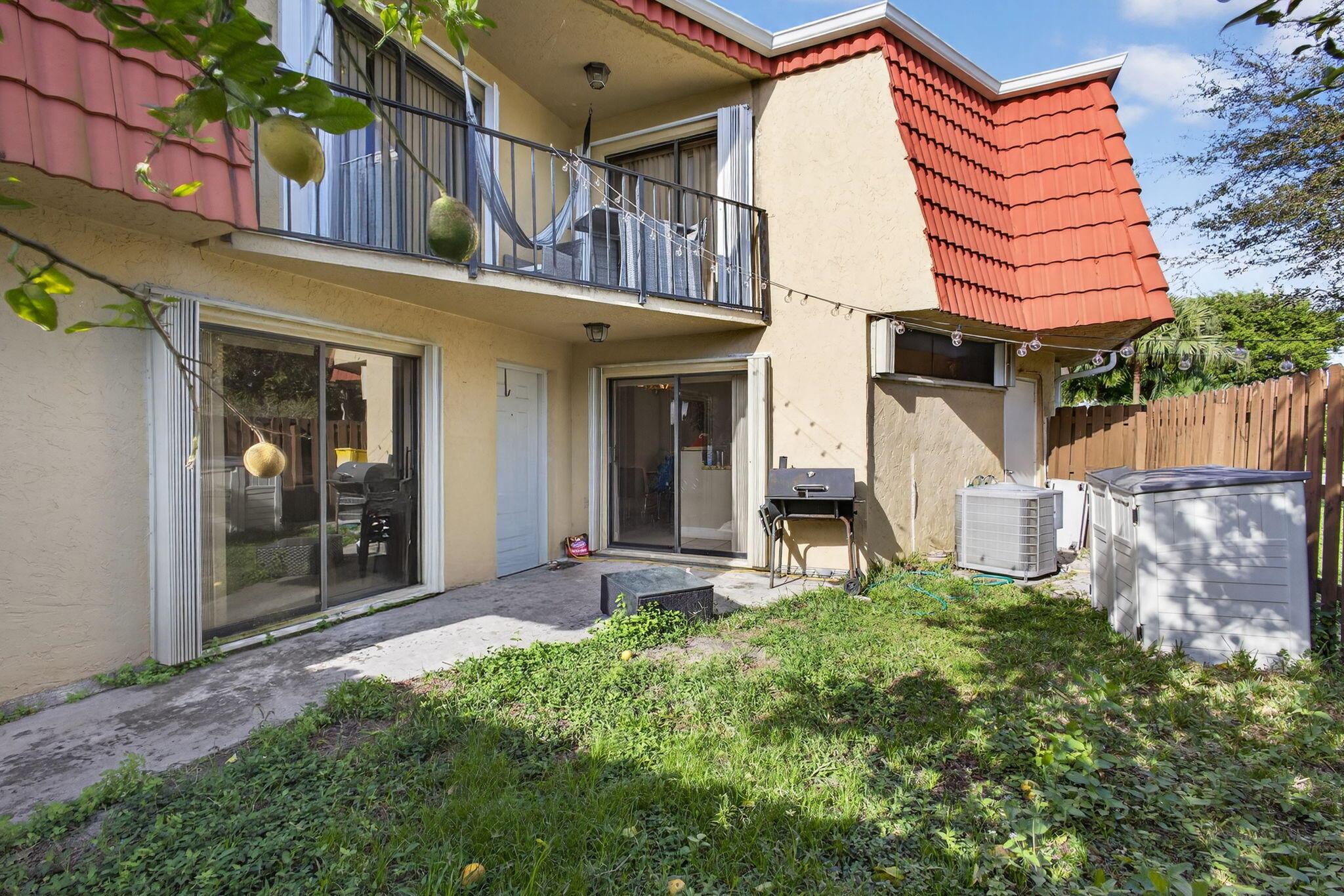 BOCA RIO NORTH - Residential Lease