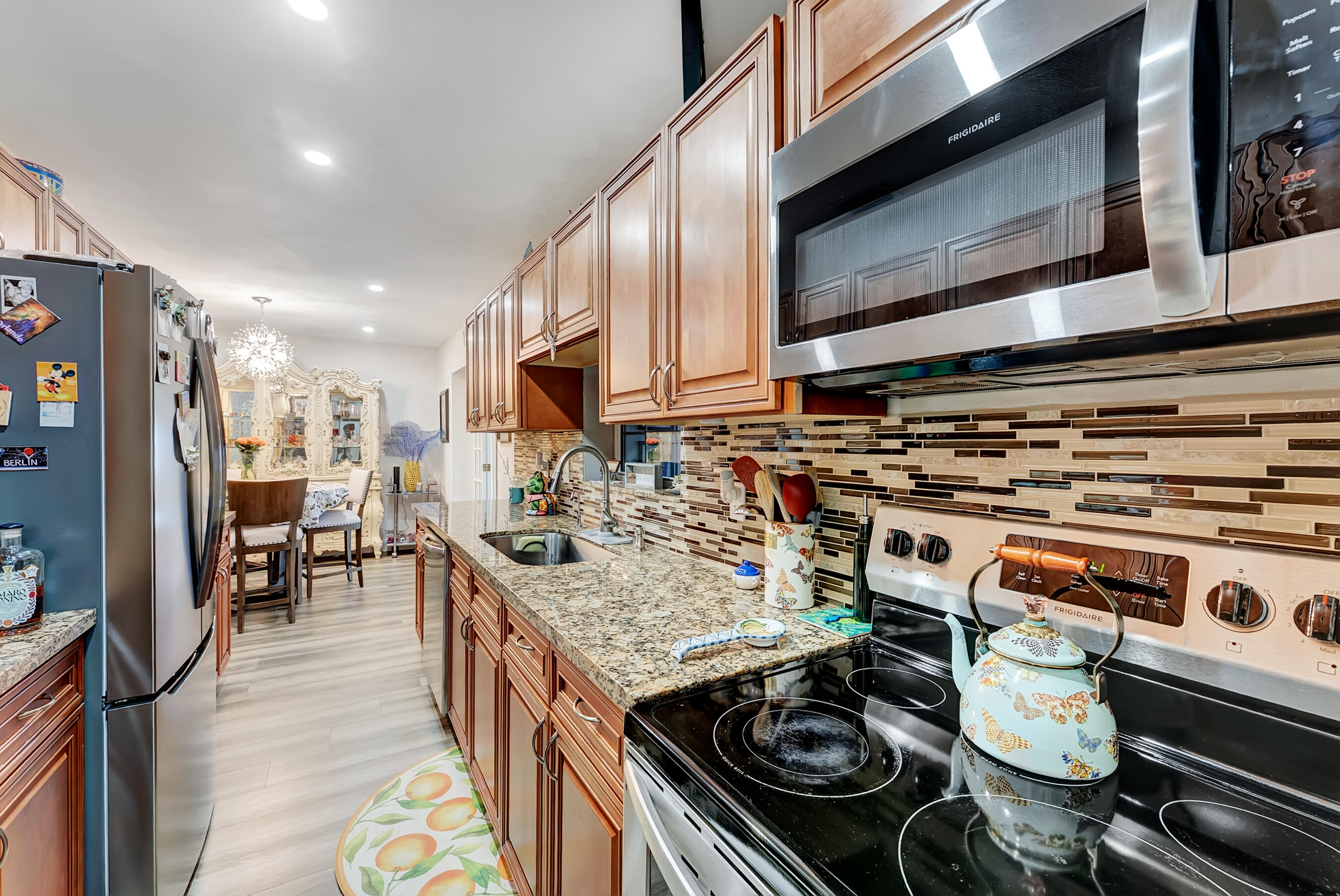 TROPIC PALMS 2 - Residential Lease