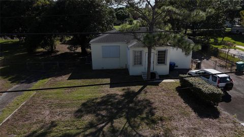 940 NW 151st Street Miami FL 33169