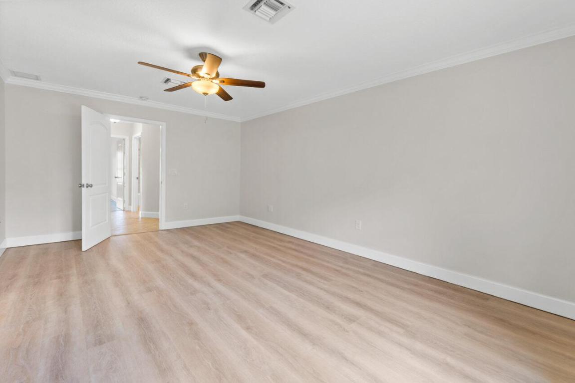 LOXAHATCHEE GROVES - Residential