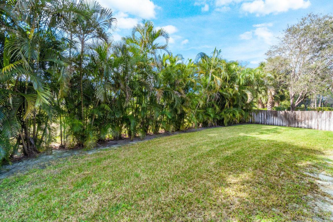 LOXAHATCHEE GROVES - Residential