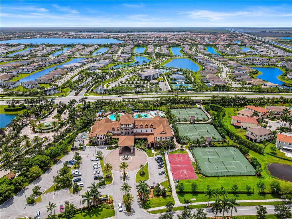 Town Parc at MiraLago - Residential