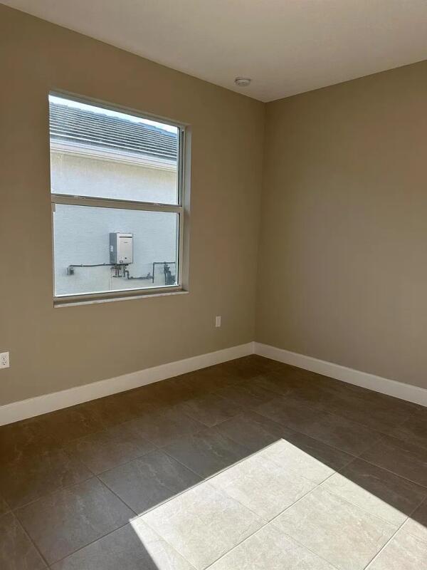 METES AND BOUNDS - Residential Lease