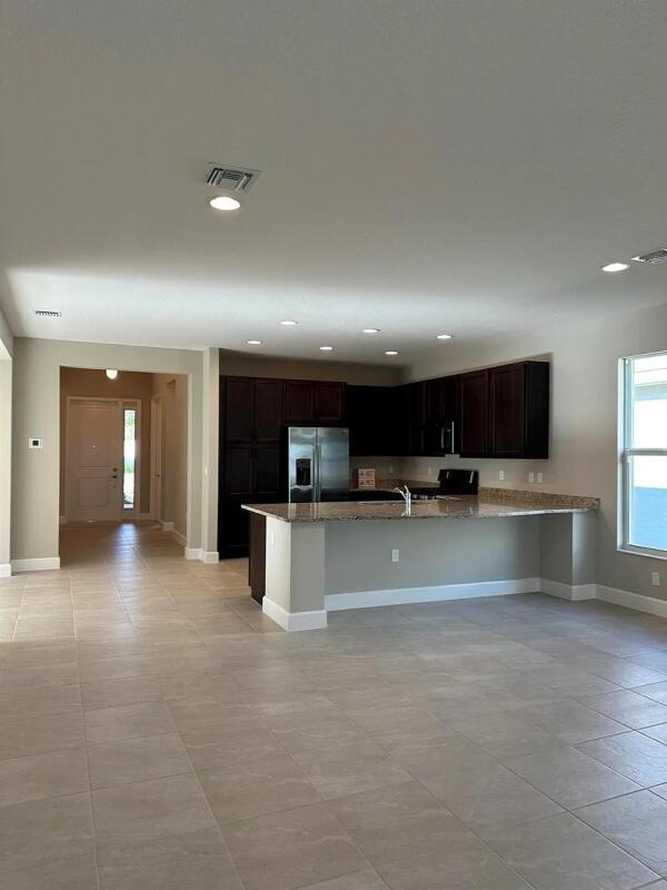 METES AND BOUNDS - Residential Lease