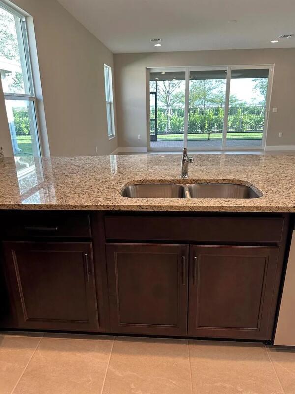 METES AND BOUNDS - Residential Lease