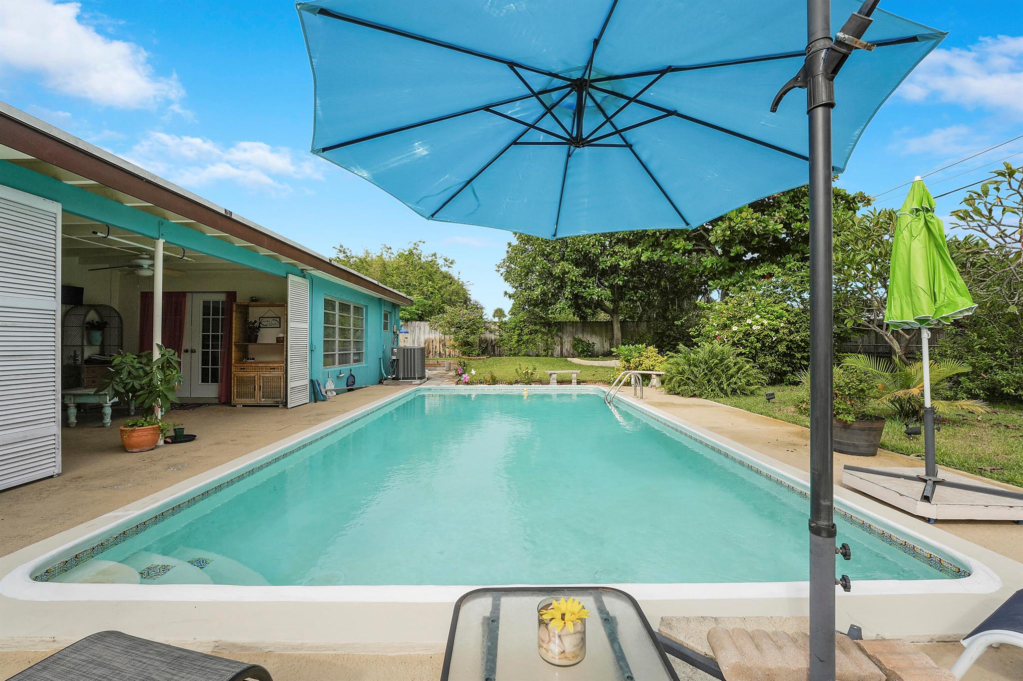 BAHAMA HEIGHTS 3 - Residential