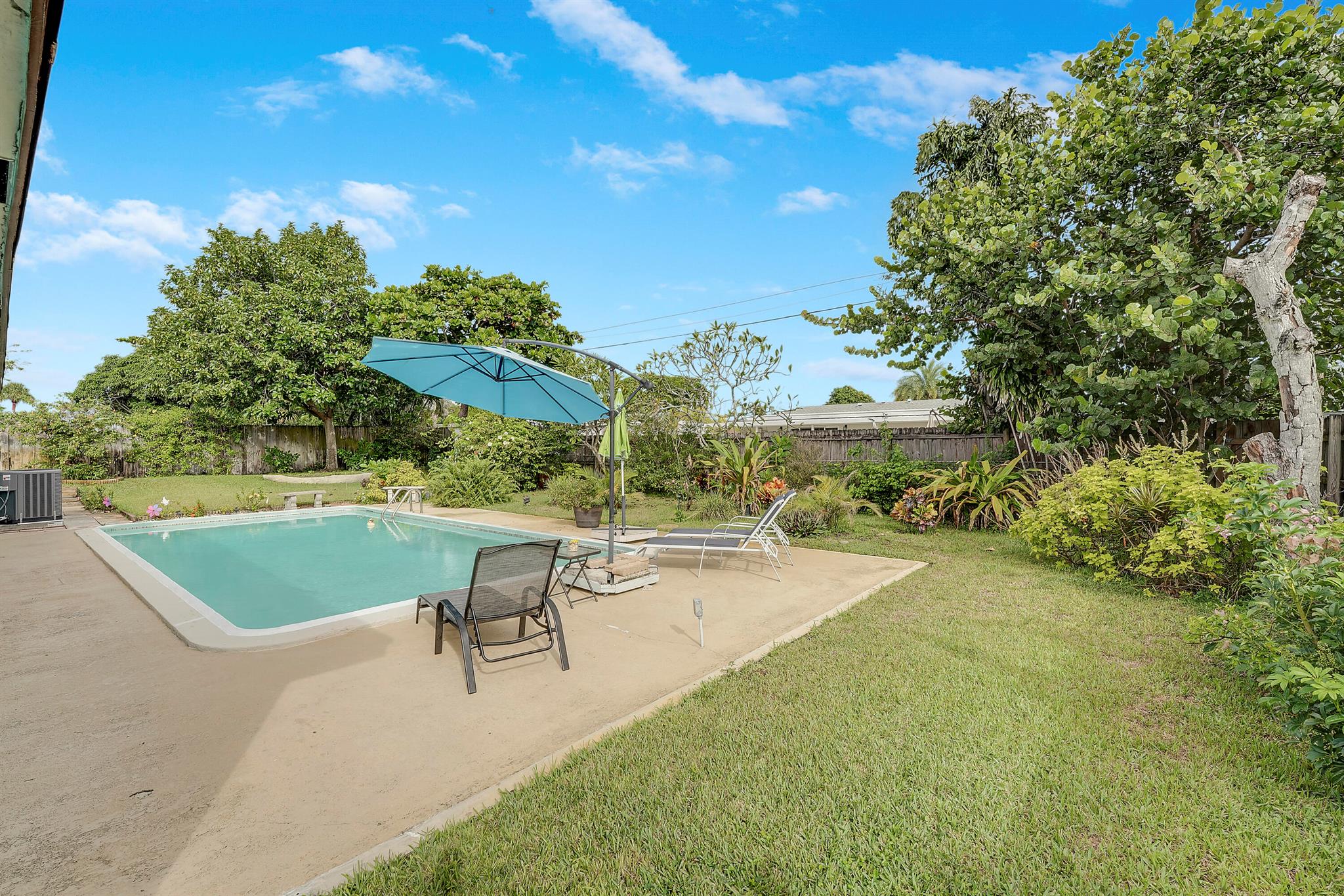 BAHAMA HEIGHTS 3 - Residential