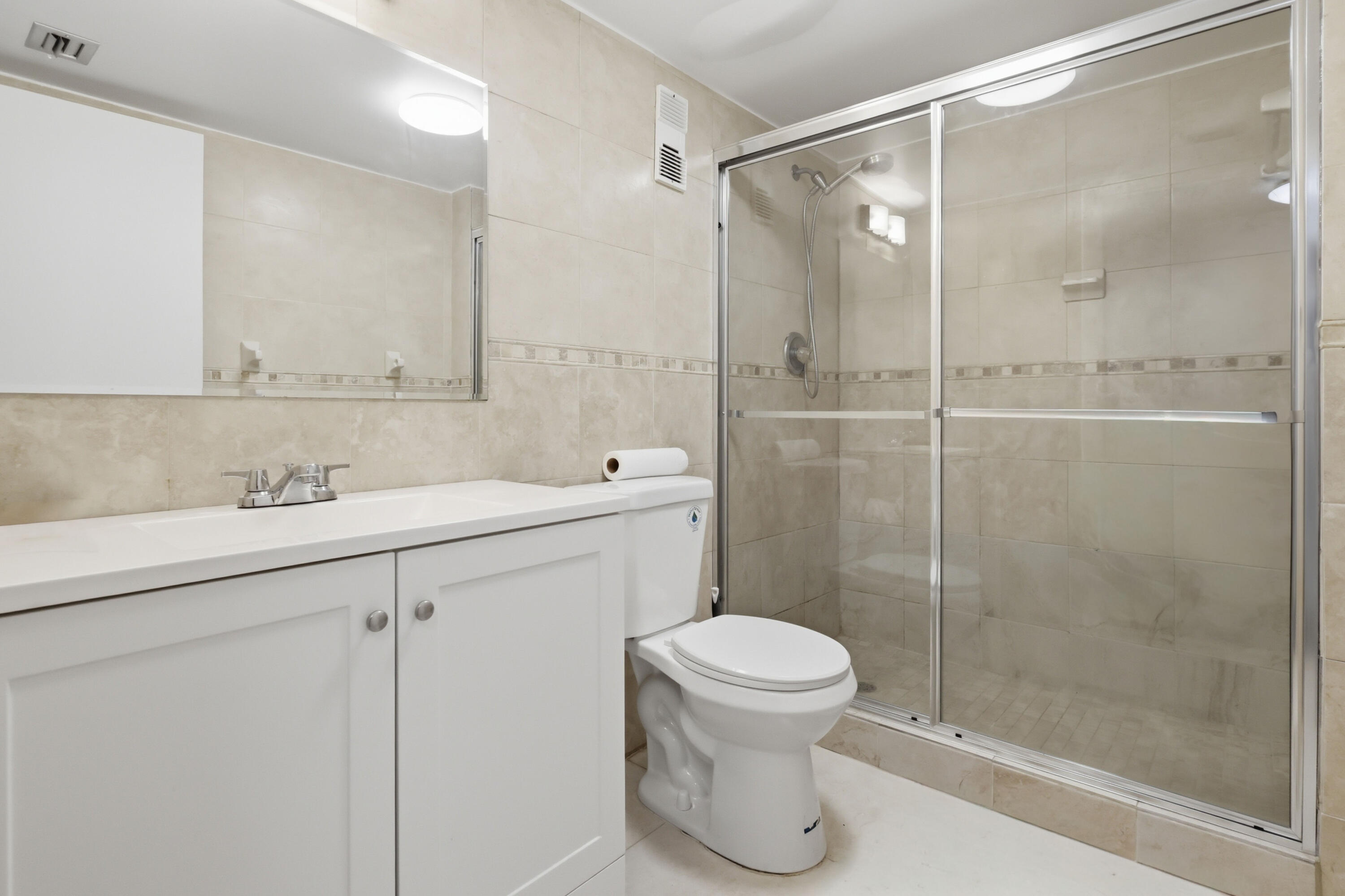 COCO WOOD CONDO - Residential