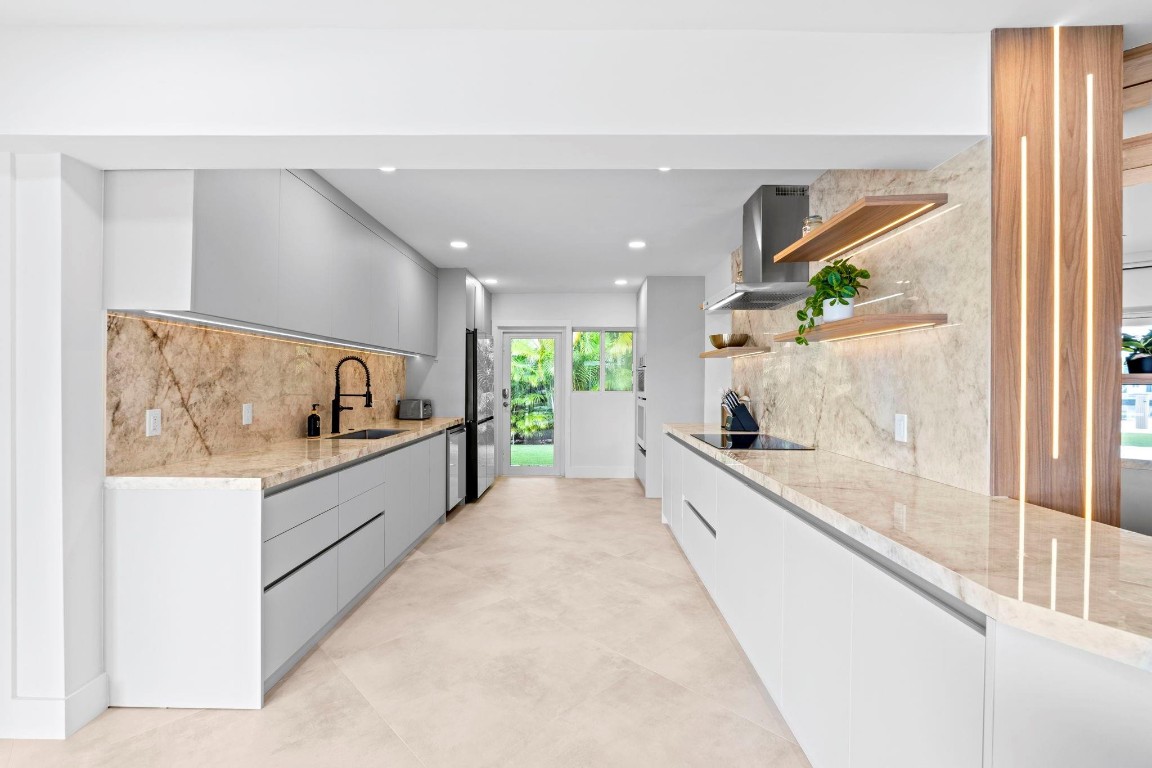 Bal Harbour - Residential Lease