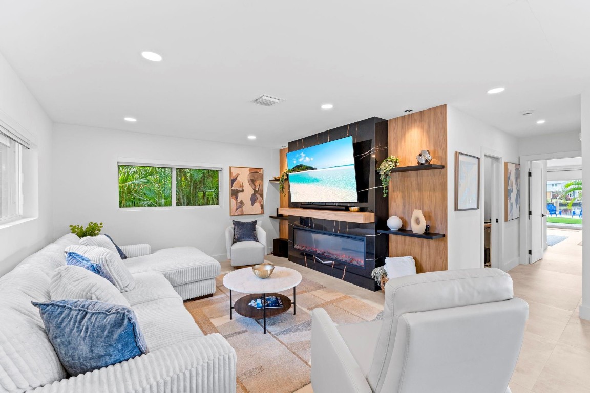 Bal Harbour - Residential Lease