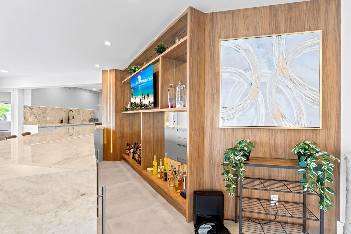 Bal Harbour - Residential Lease