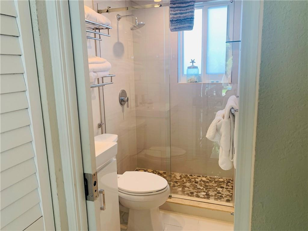 ACQUA CAMINO - Residential Lease