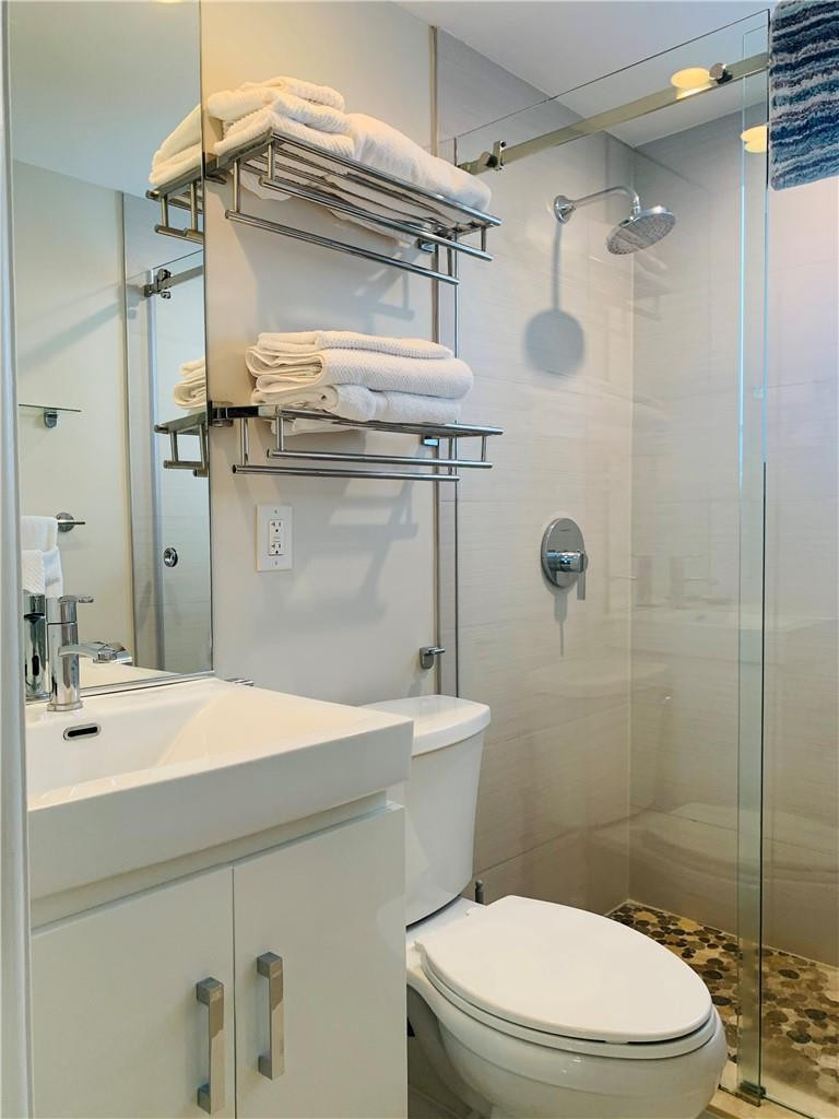 ACQUA CAMINO - Residential Lease