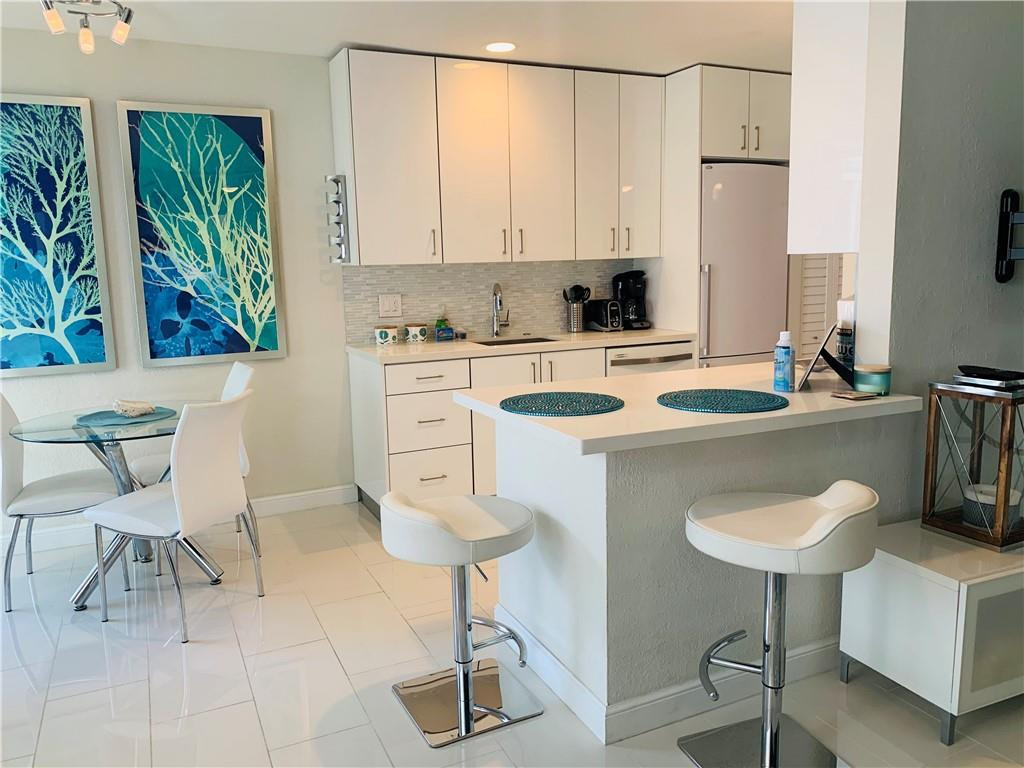 ACQUA CAMINO - Residential Lease