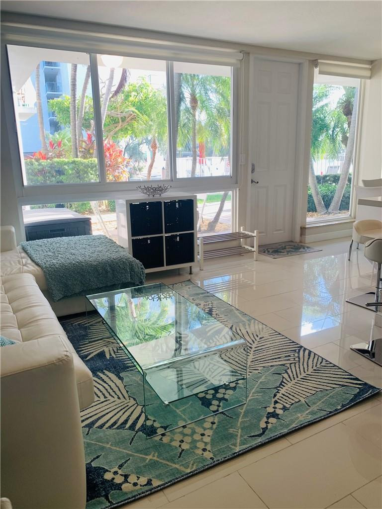 ACQUA CAMINO - Residential Lease