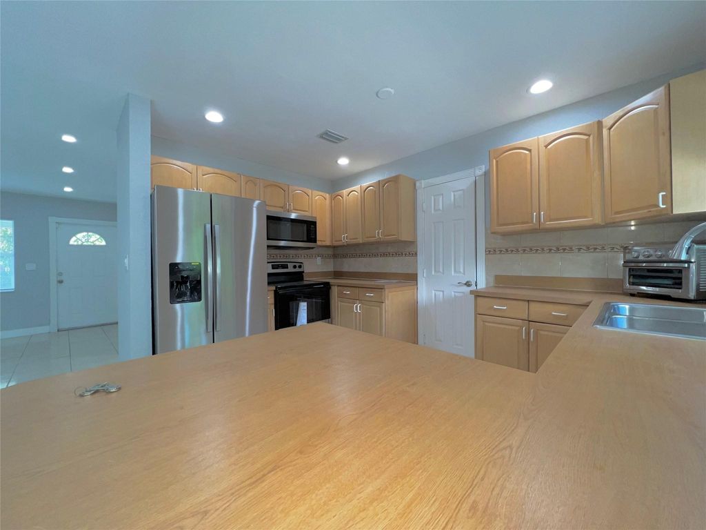 Photo of 2620 SW 8th Street, Fort Lauderdale, FL 33312 (MLS # F10468599)