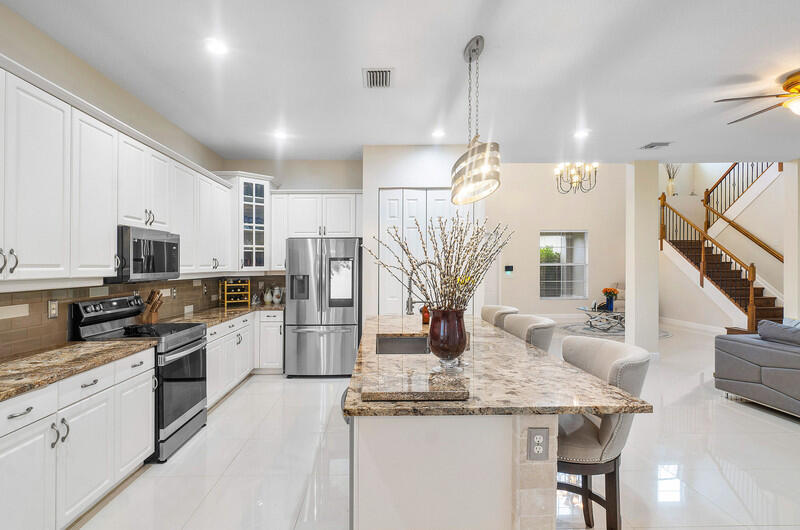 9271 Madewood Court