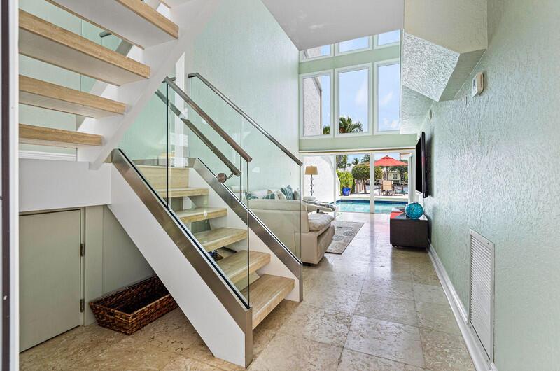 VILLAS SOBRE DEL MAR - Residential