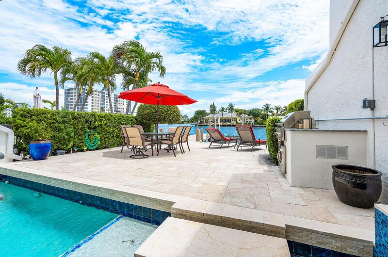 VILLAS SOBRE DEL MAR - Residential