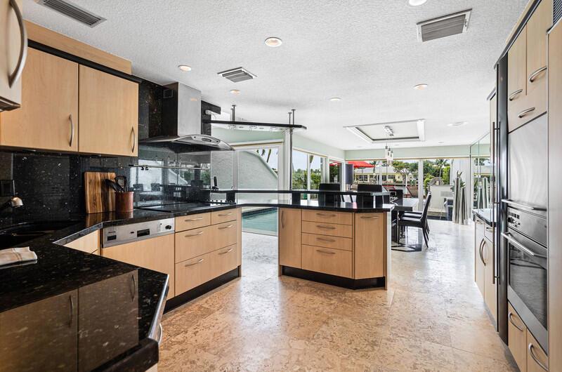 VILLAS SOBRE DEL MAR - Residential