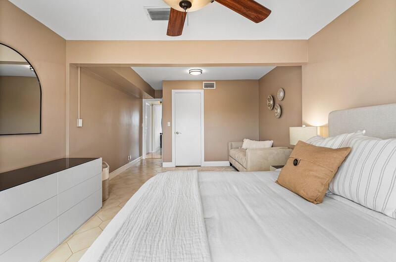 VILLAS SOBRE DEL MAR - Residential