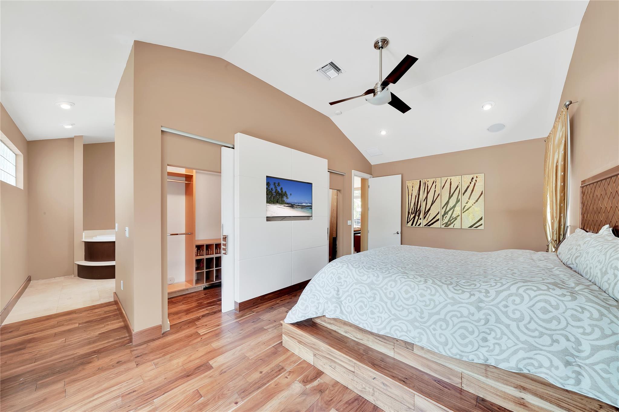 Lauderdale Isles - Residential