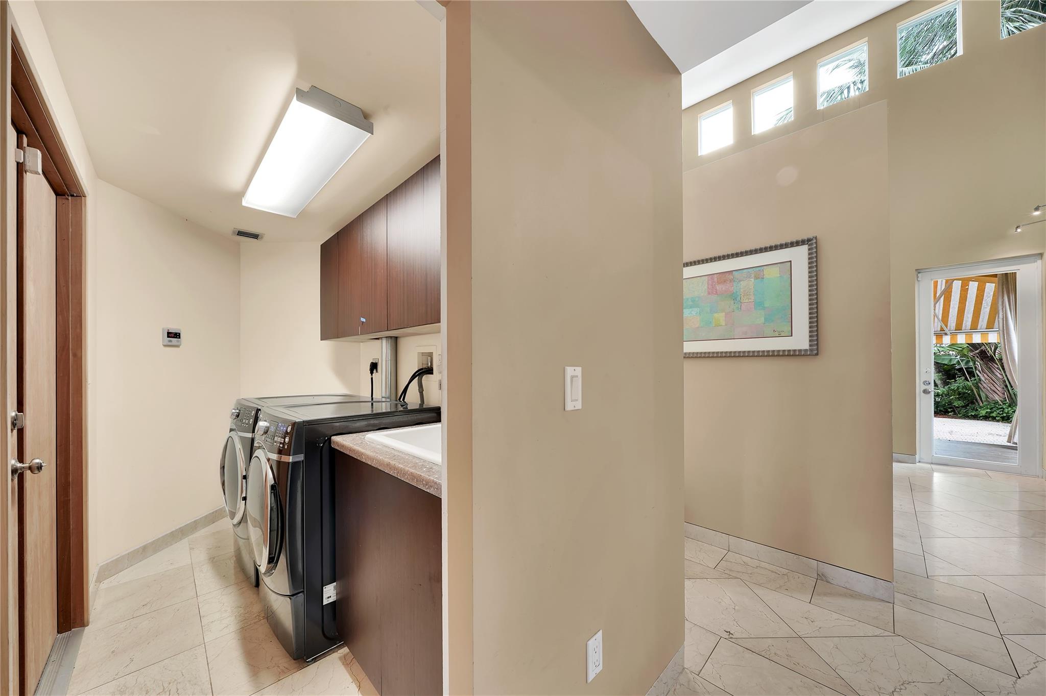 Lauderdale Isles - Residential