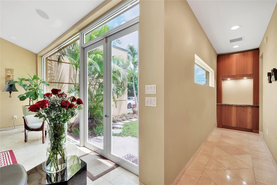 2631 Okeechobee Lane