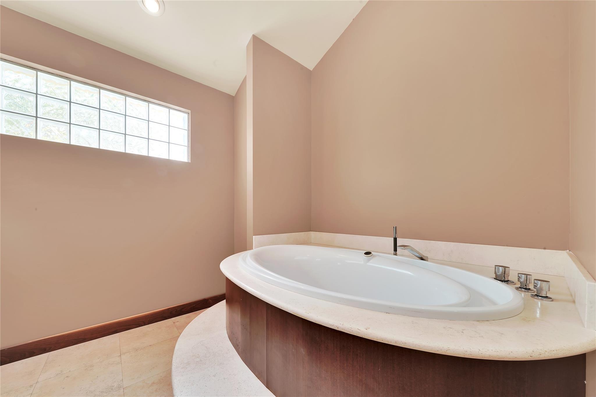 Lauderdale Isles - Residential