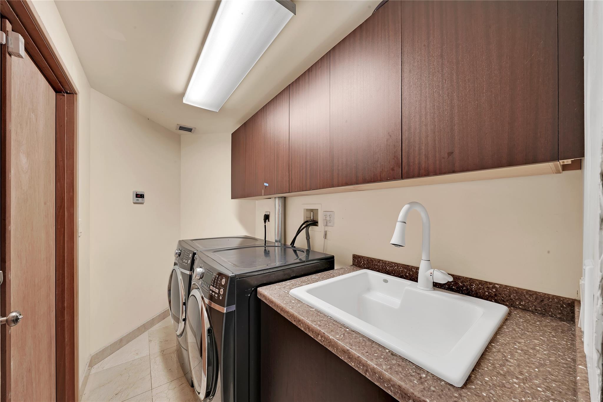 Lauderdale Isles - Residential