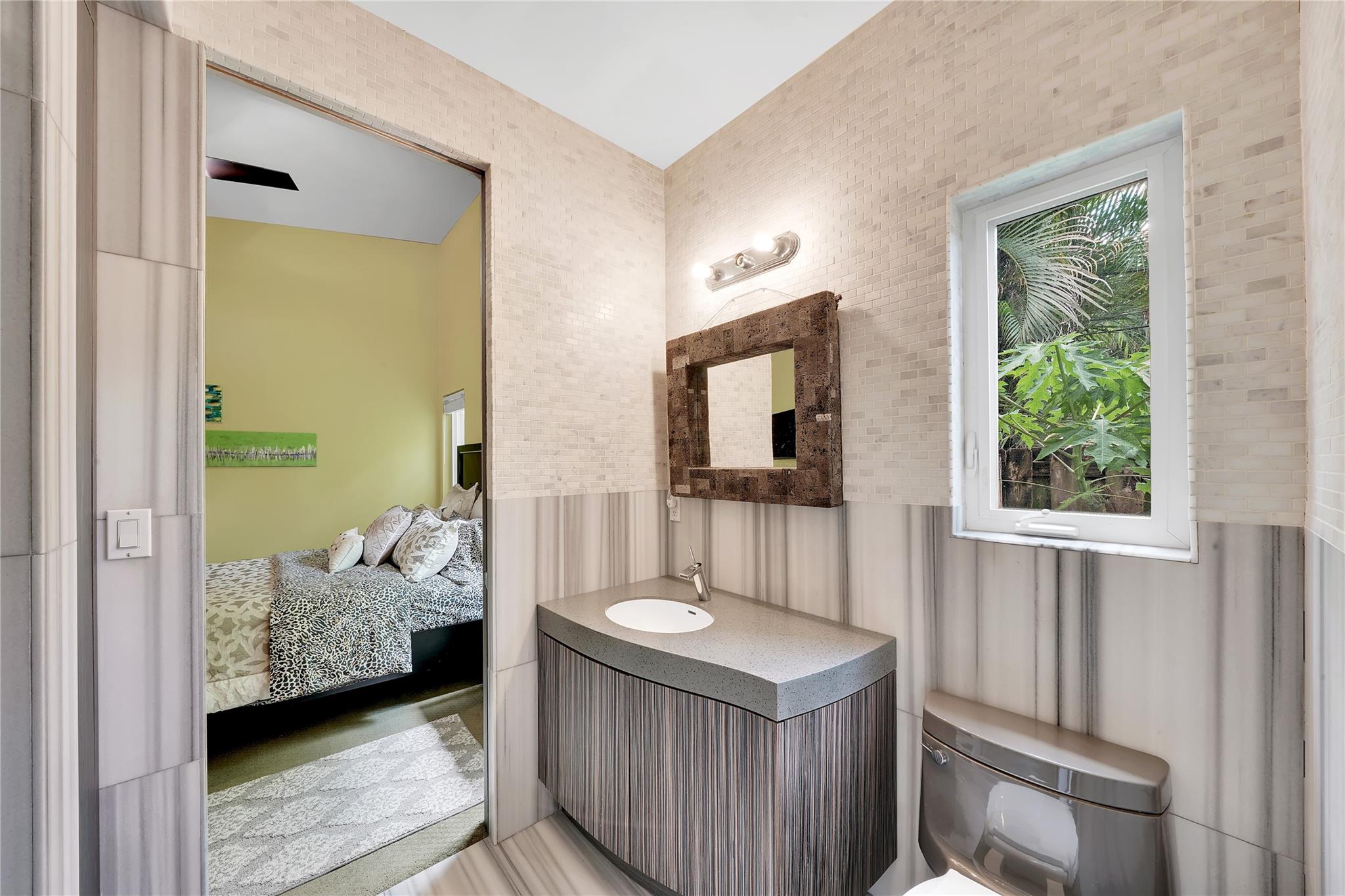 Lauderdale Isles - Residential