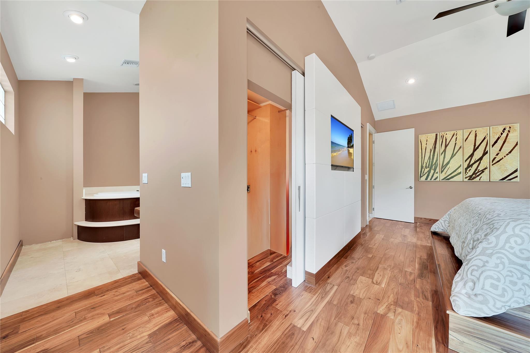 Lauderdale Isles - Residential