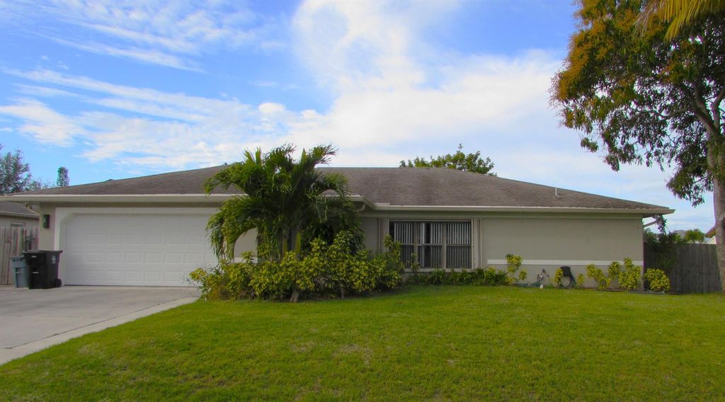 Photo of 1602 SE Ocean Lane, Port Saint Lucie, FL 34983 (MLS # R11054147)