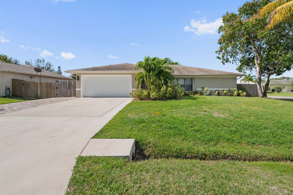 Photo of 1602 SE Ocean Lane, Port St Lucie, FL 34983 (MLS # R11054147)