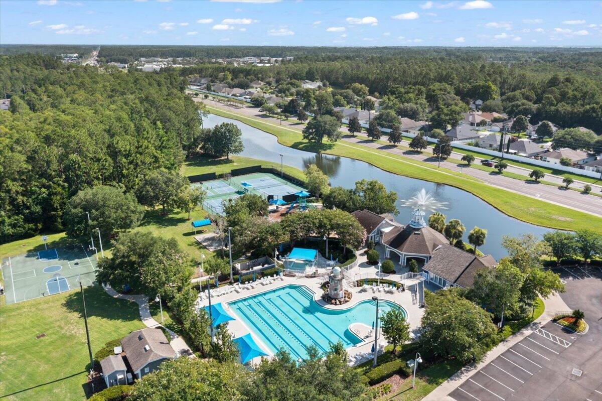 NORTH HAMPTON - Residential