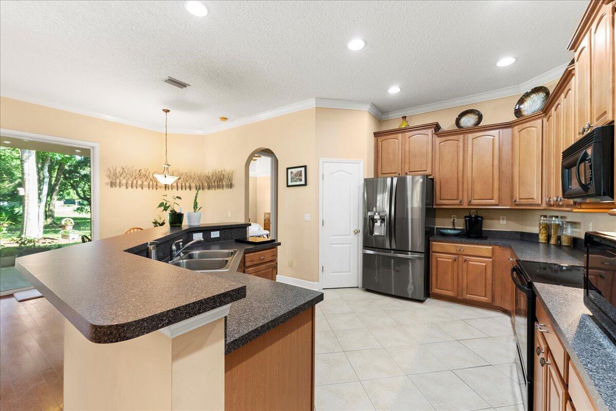 NORTH HAMPTON - Residential