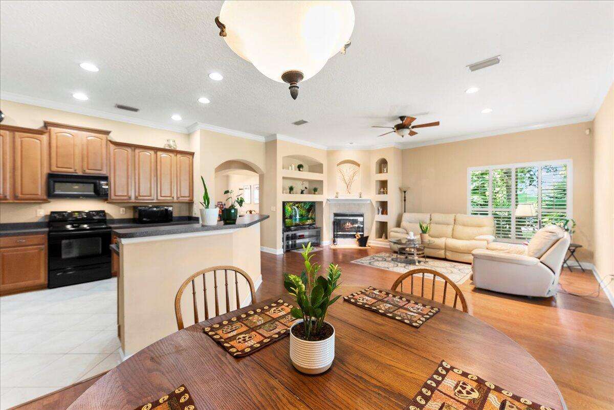 NORTH HAMPTON - Residential