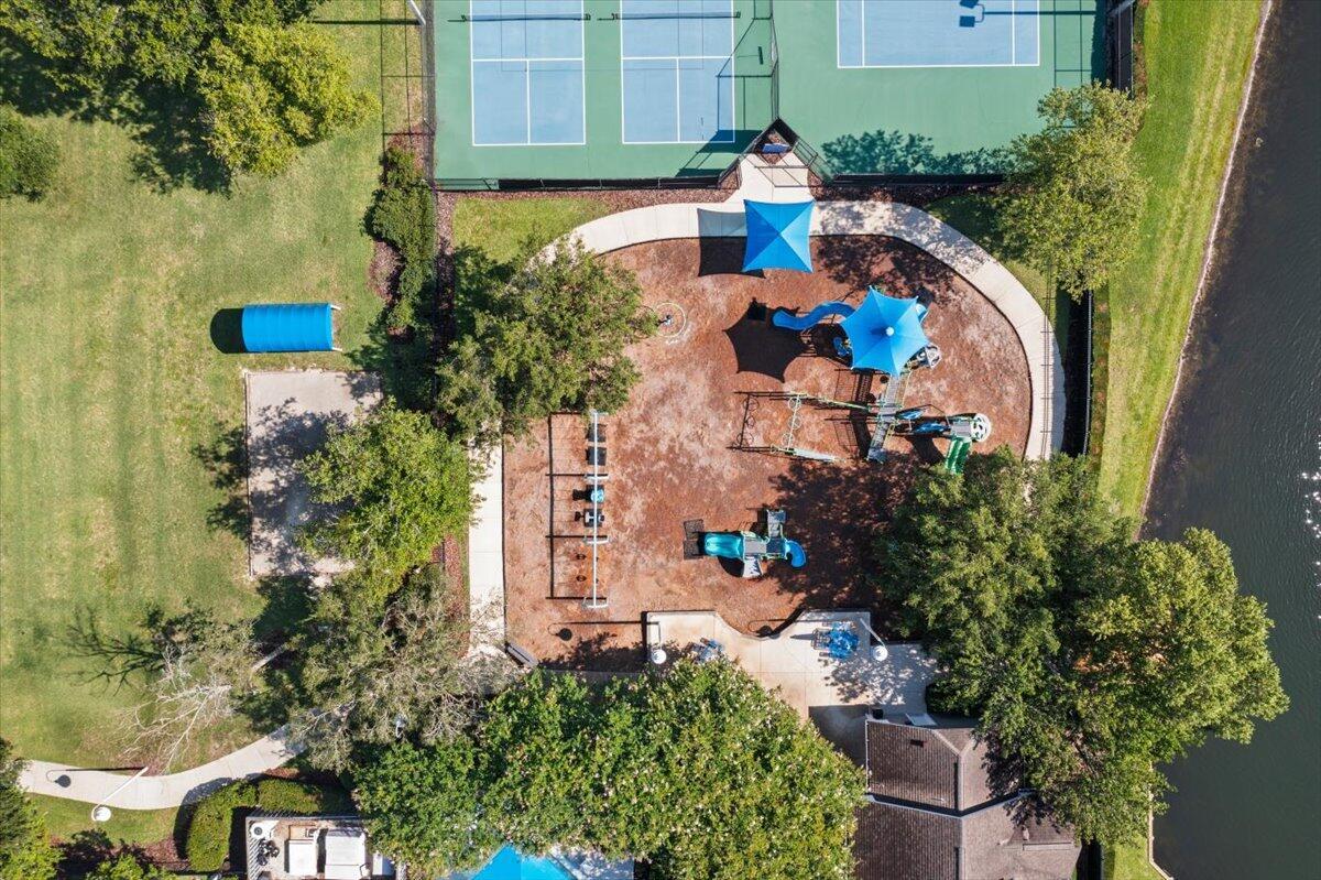 NORTH HAMPTON - Residential