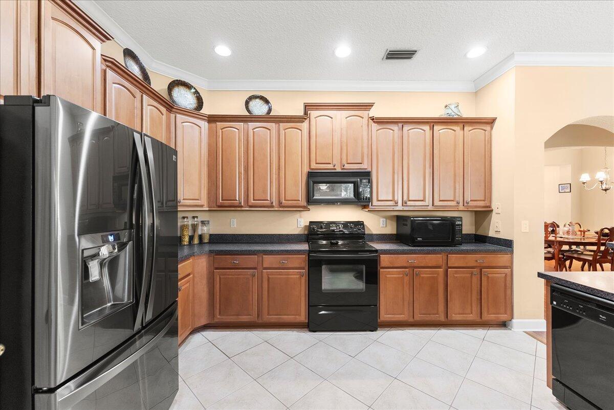 NORTH HAMPTON - Residential