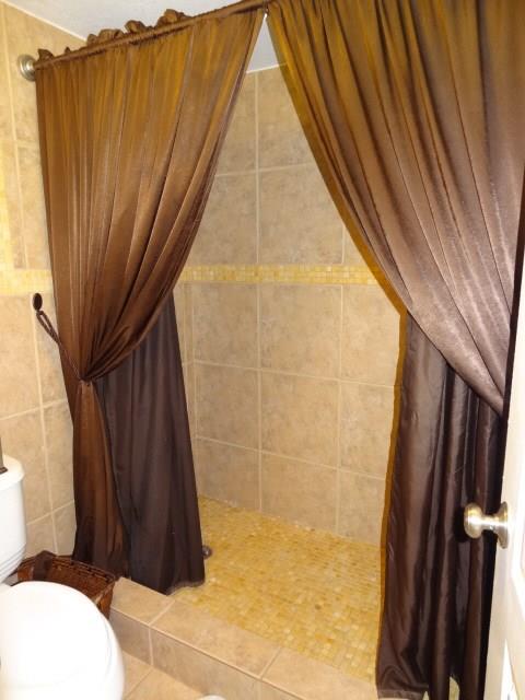 Lake Emerald - Residential Lease