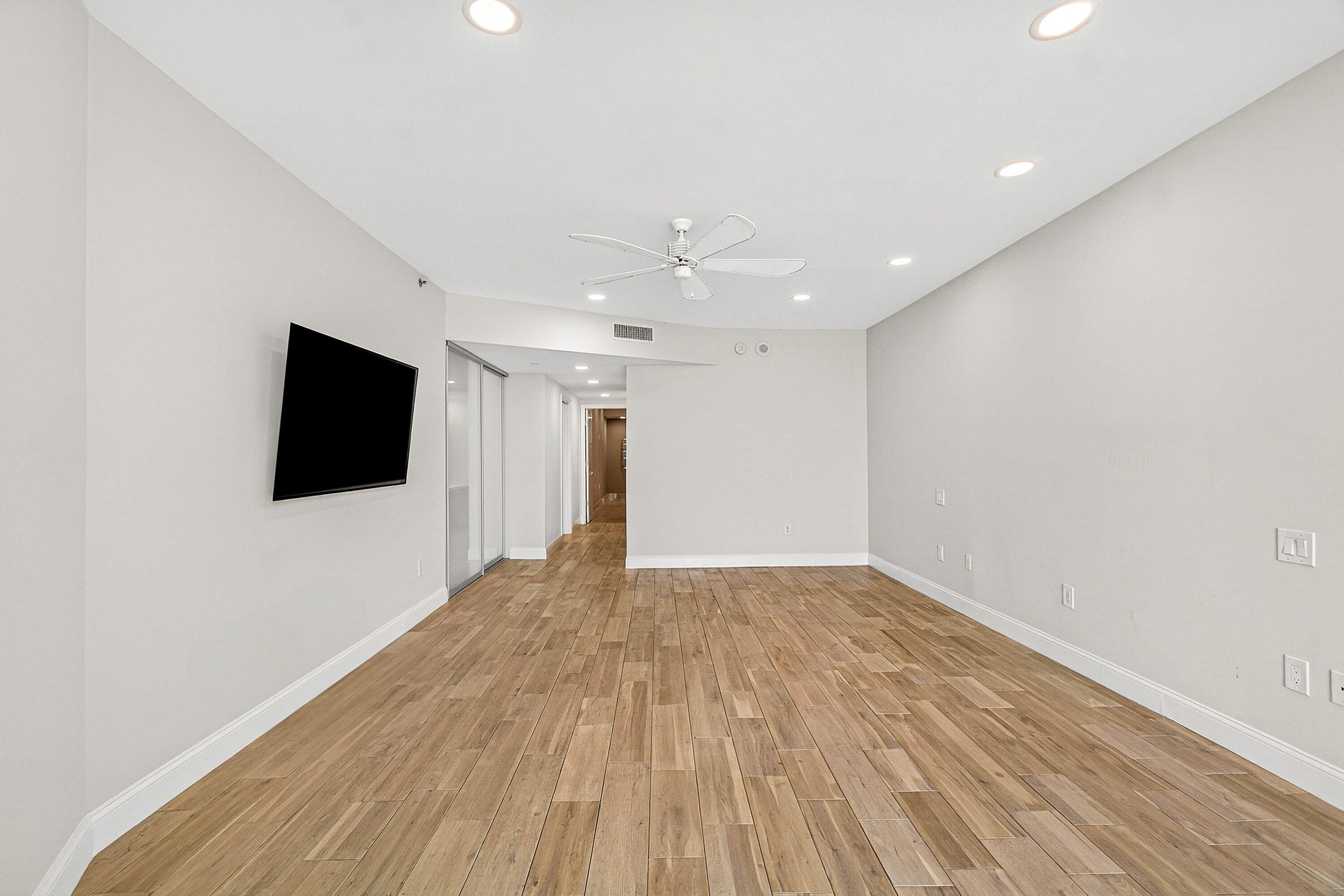 TOSCANA SOUTH - Residential