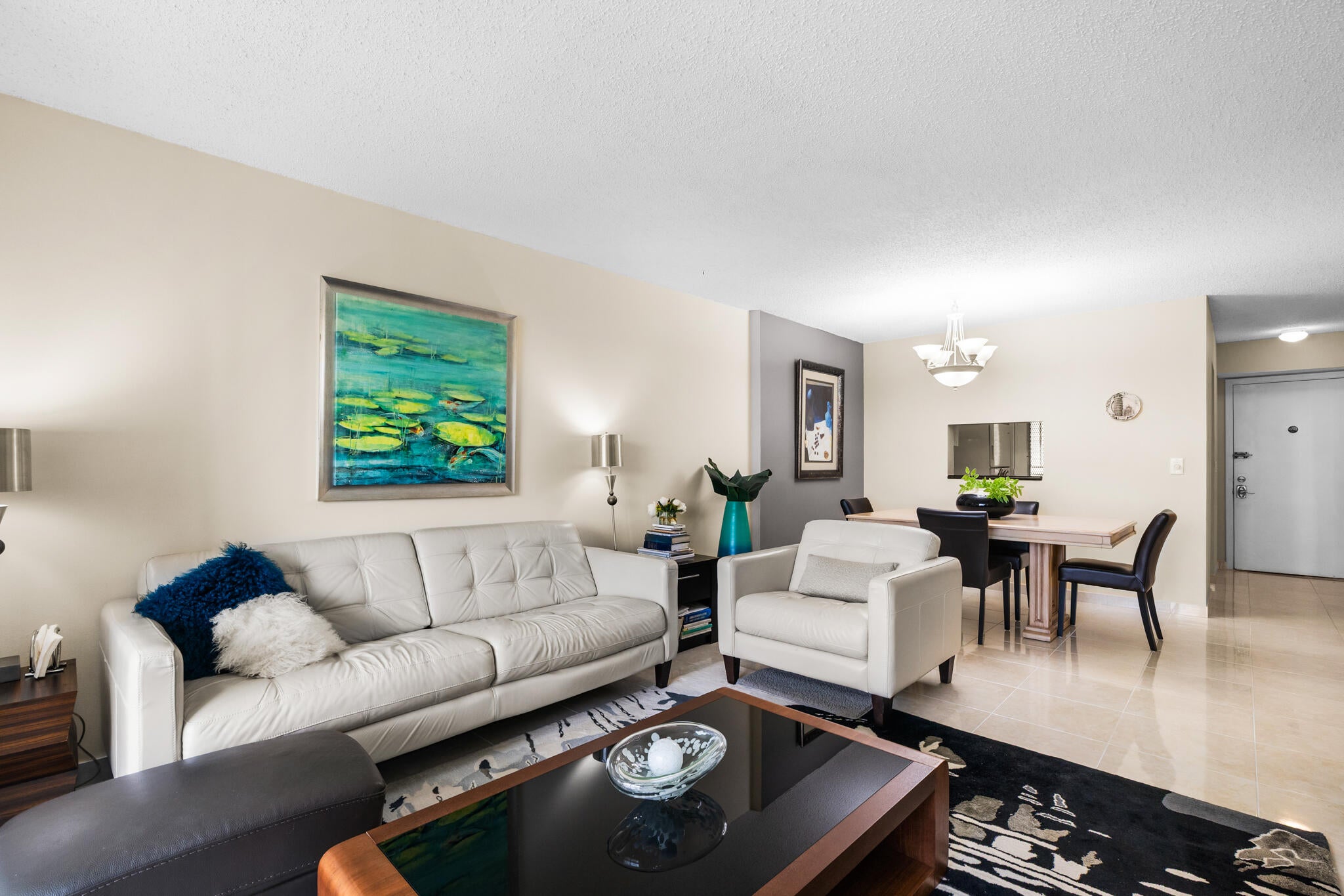 202 SE 10th Street 205
