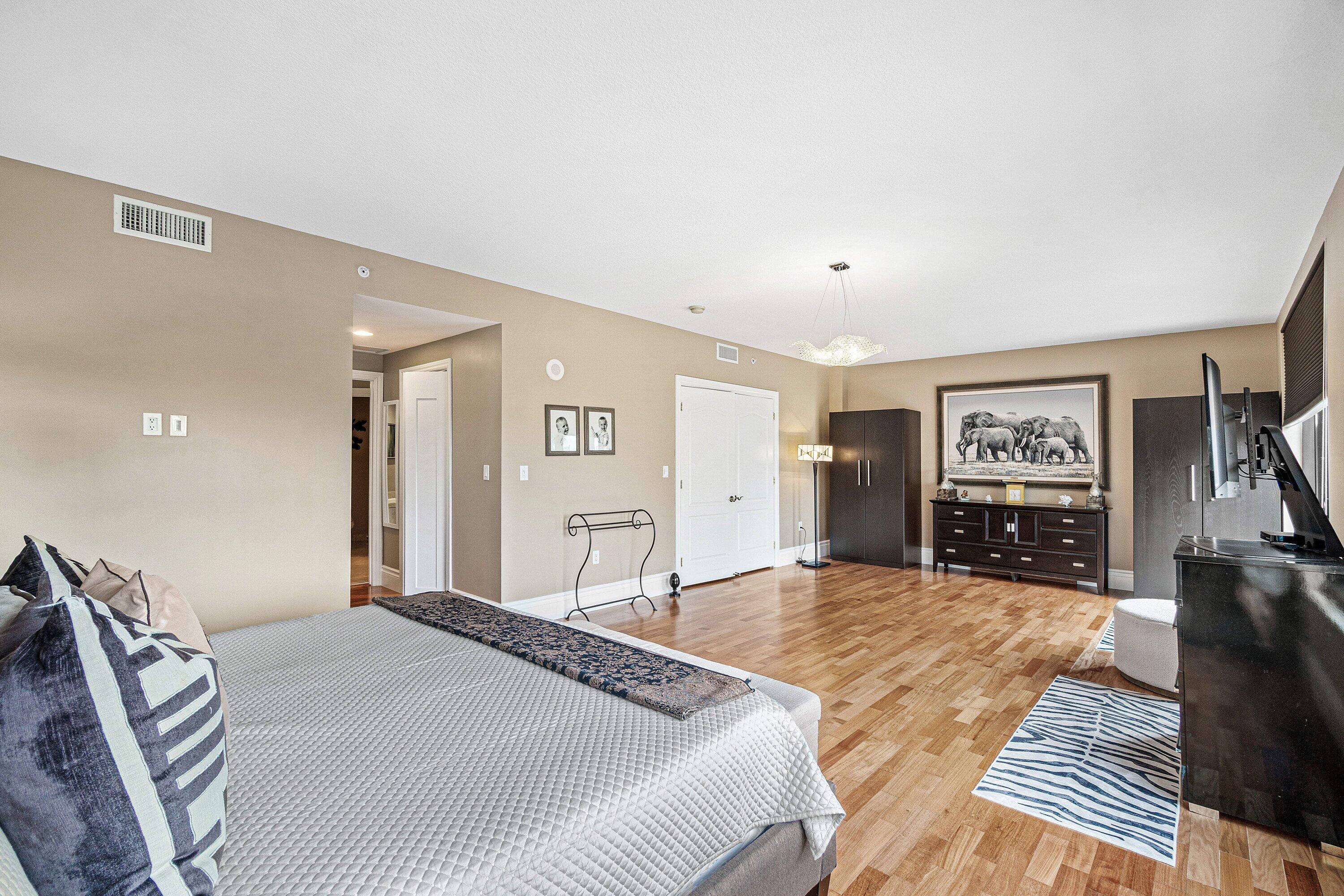 200 EAST PALMETTO PARK CONDO - Residential