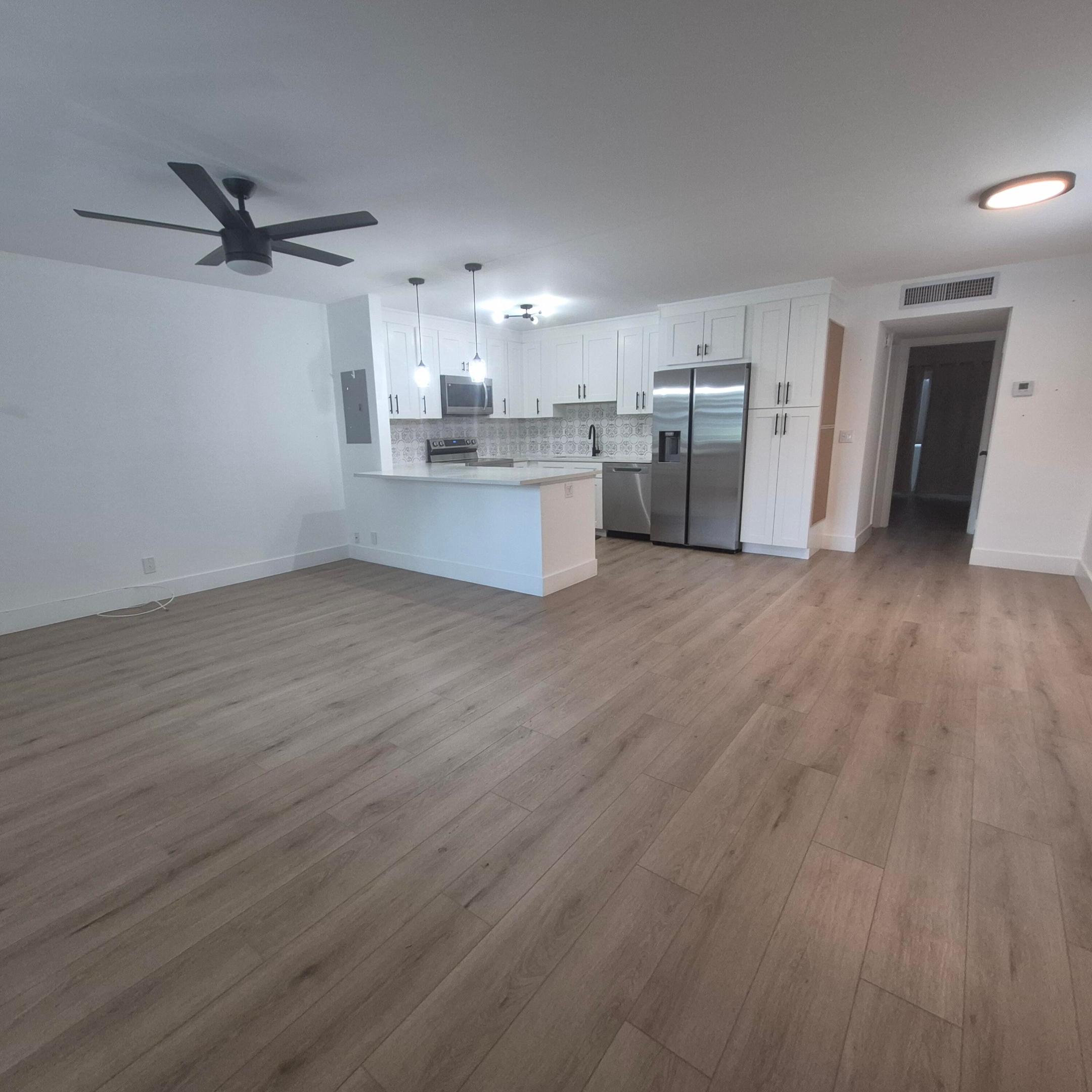 KINGS POINT FLANDERS CONDOS - Residential